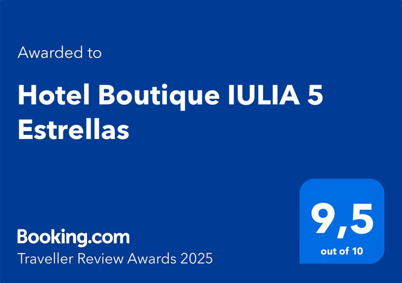 Hotel Boutique Iulia 5 Estrellas Medina de las Torres Exterior photo